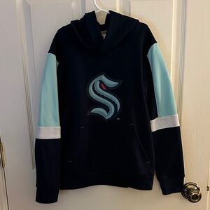 Men's Navy and Light Blue Sweater